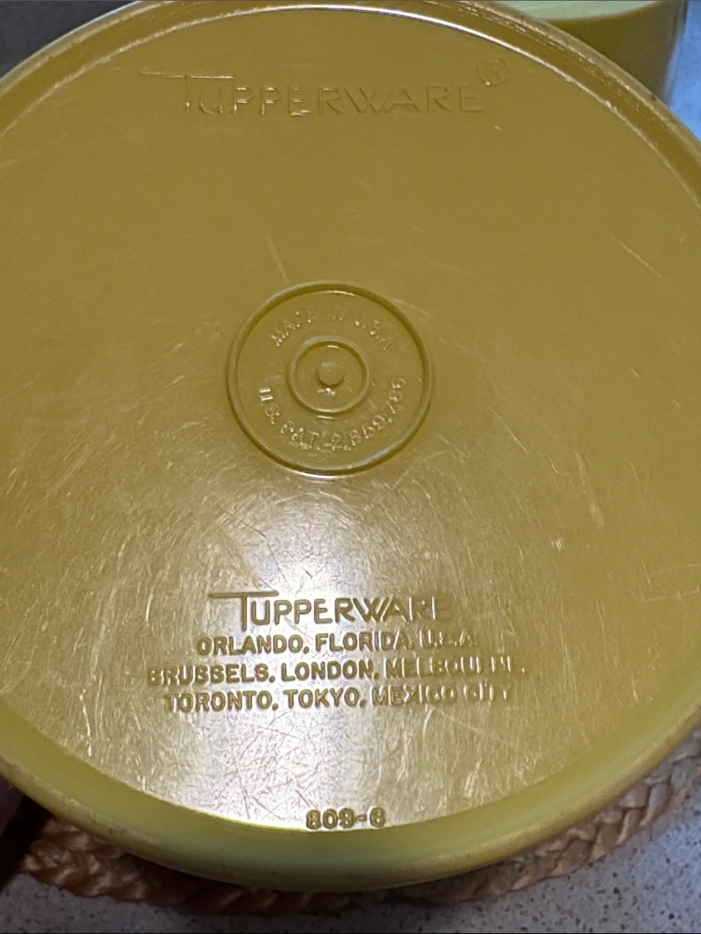 (2) Vintage Tupperware Yellow Servalier Canisters (809 and 811)